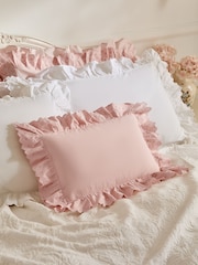 Shabby Chic by Rachel Ashwell® Broderie Ruffle Cushion - Bild 1 von 6