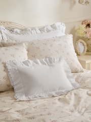 Shabby Chic by Rachel Ashwell® Broderie Ruffle Cushion - Bild 1 von 6