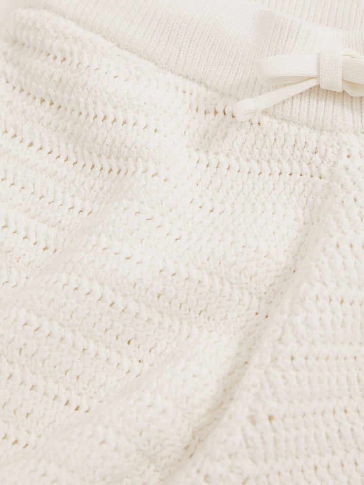 Reiss Off White/Orange Bethany McLaren F1 Team Crochet Shorts - Image 5 of 5