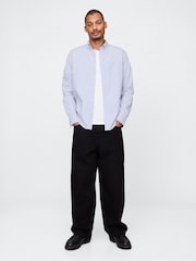 Raya azul - Gap Organic Cotton Long Sleeve Poplin Classic Shirt - Imagen 3 de 5