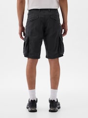 Черный - Шорты карго Gap - 11 дюймов - Image 2 of 5