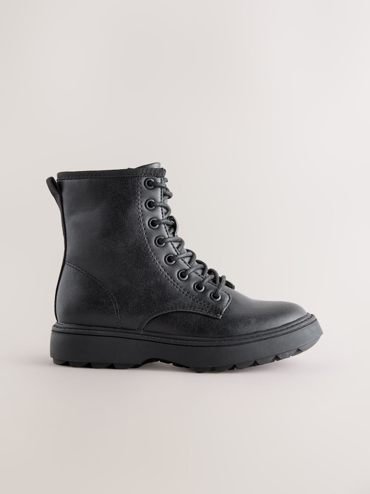 Schwarz - Knöchelhohe Stiefel mit warmem Futter und Schnürung - Bild 1 von 5