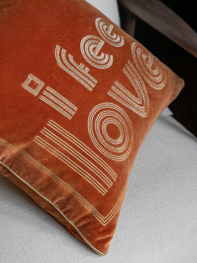 Rockett St George Slogan Velvet Embroidered Cushion - Bild 3 von 3
