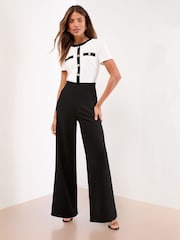 Lipsy Tipped Military Button Short Sleeve Jumpsuit - Bild 1 von 4