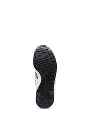 Converse White Omega Kid Easy On Trainers - Image 8 of 8