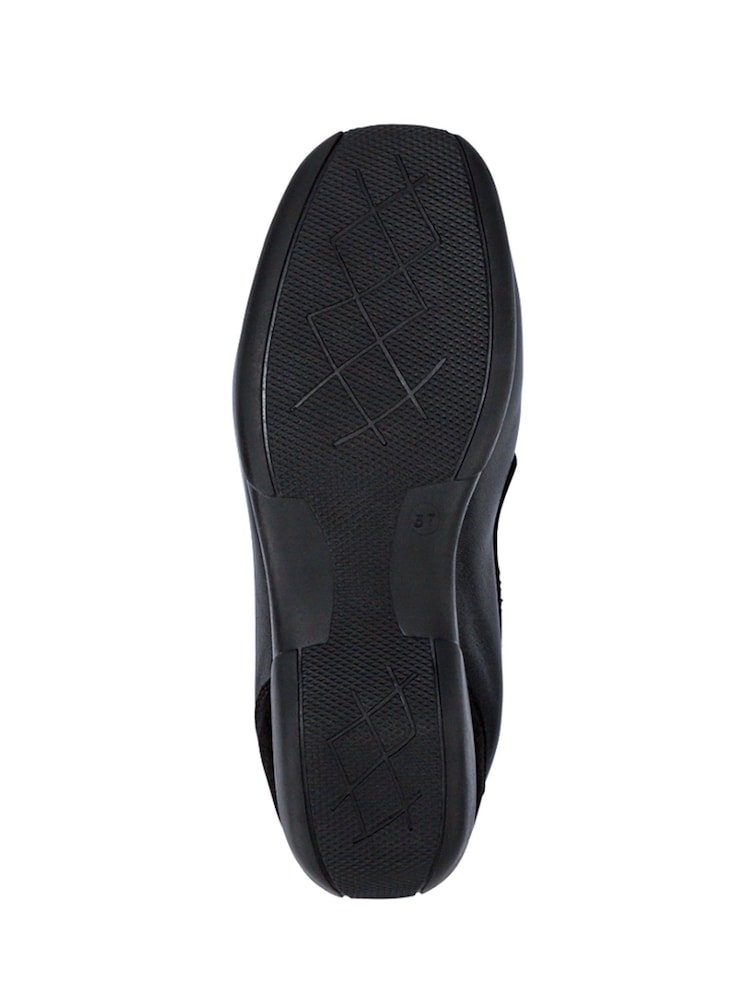 Pavers Black Leather Moccasins - Image 5 of 5
