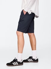 Azul marino/azul - Bermudas cargo ajustadas de 10" estilo moderno de Gap - Imagen 3 de 5