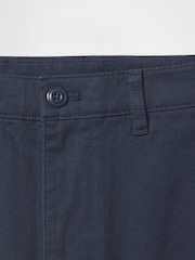 Azul marino/azul - Bermudas cargo ajustadas de 10" estilo moderno de Gap - Imagen 5 de 5