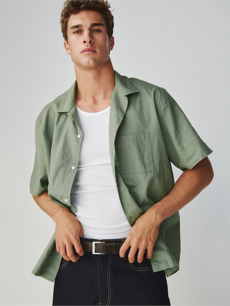 Gap Green Linen-Cotton Short Sleeve Shirt - Image 1 of 5 Gap Green Linen-Cotton Short Sleeve Shirt - Image 1 of 5