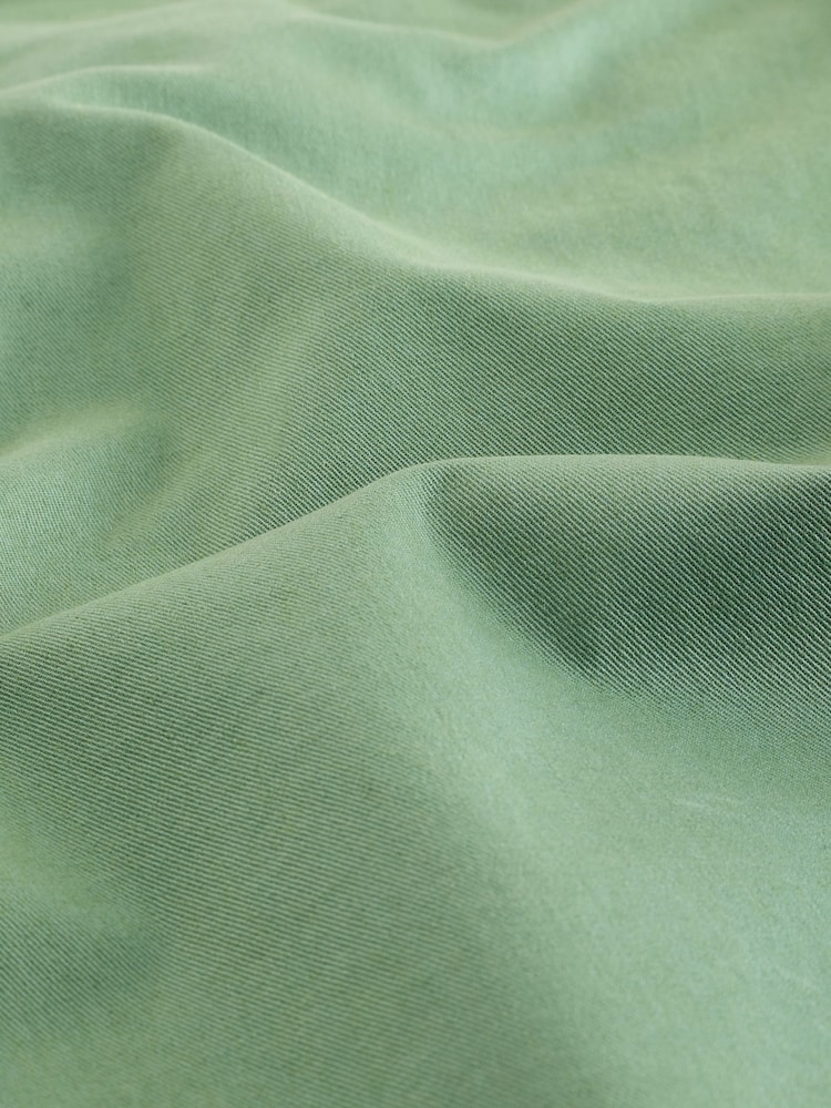 Gap Green 10"" Skinny Fit Modern Chino Shorts - Image 3 of 5