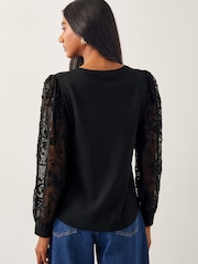 Monsoon Immy Sheer Floral Sleeve Top - Bild 3 von 4