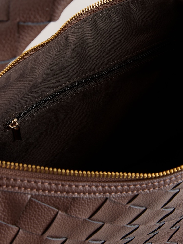 Chocolate Brown Weave Shoulder Bag - Image 2 of 4