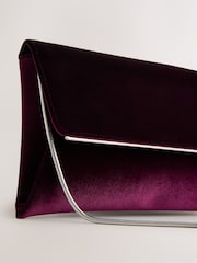 Berry Clutch Bag with Detachable Chain - Image 5 of 5