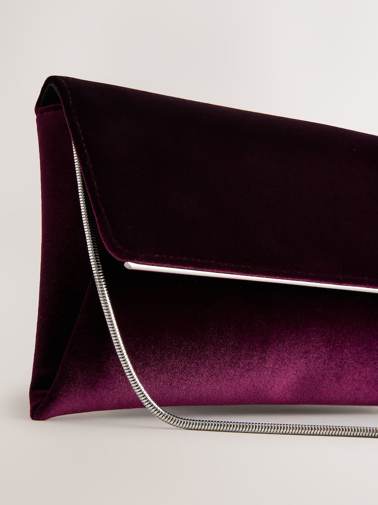 Berry Clutch Bag with Detachable Chain - Image 5 of 5