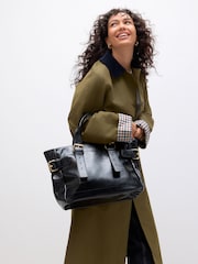 Black Buckle Shoulder Bag - Image 4 of 9