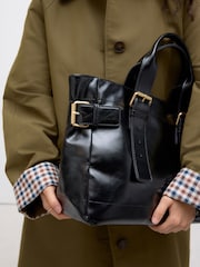 Black Buckle Shoulder Bag - Image 5 of 9