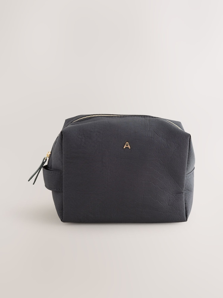 Negro - Iniital Pouch Bag - Imagen 2 de 6 Negro - Iniital Pouch Bag - Imagen 2 de 6