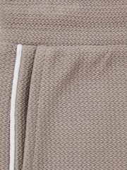 Marrón visón - Reiss Pinta Cotton Textured Piped Shorts - Imagen 4 de 4