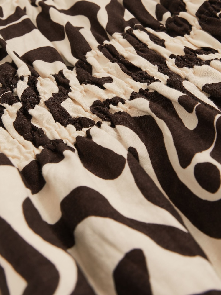 Reiss Brown/Ivory Akari Linen-Blend Printed Shirred Midi Dress - Image 5 of 5
