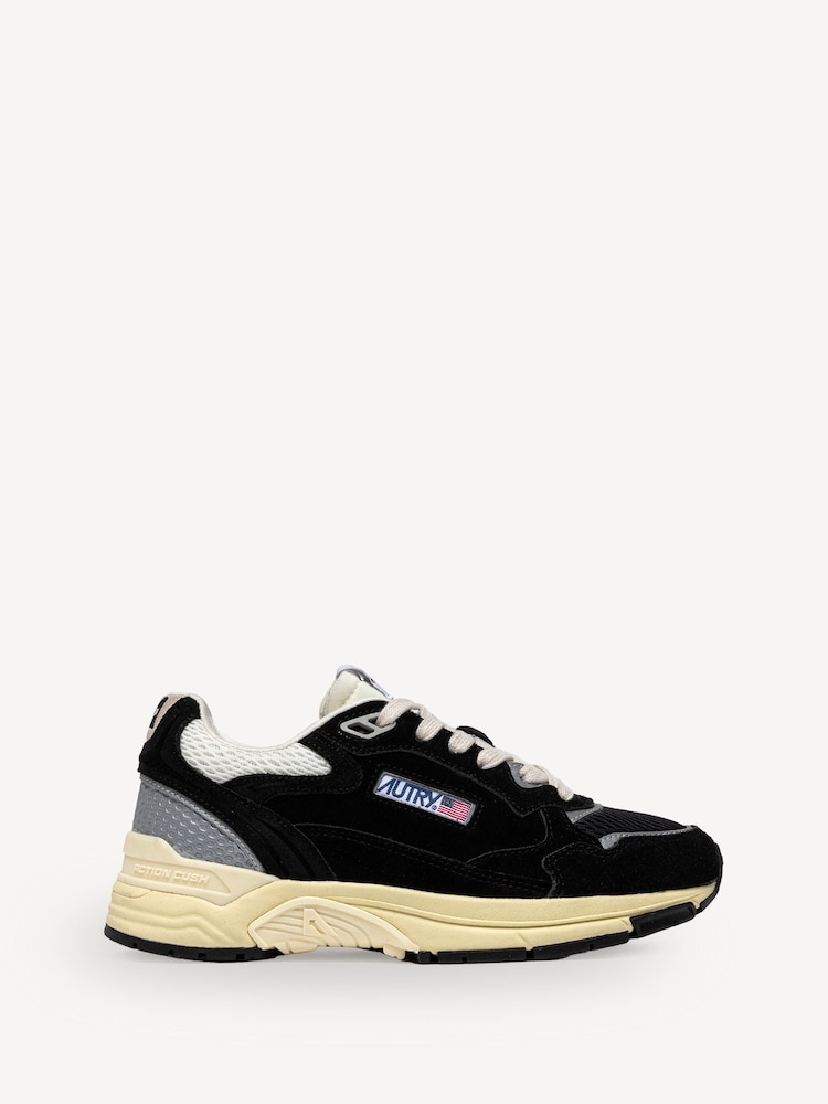 AUTRY Black Hyperway Low Trainers - Image 1 of 6 AUTRY Black Hyperway Low Trainers - Image 1 of 6