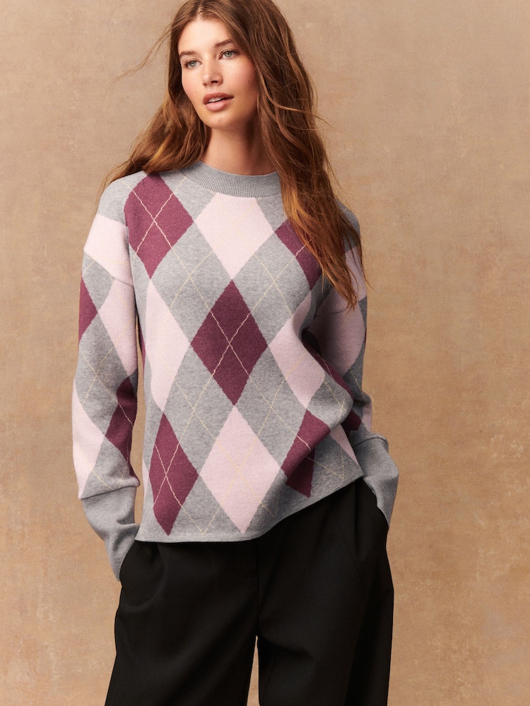 Pretty Pink Argile Compact Cosy Crewneck Longsleeve Sweatshirt - Image 2 of 9 Pretty Pink Argile Compact Cosy Crewneck Longsleeve Sweatshirt - Image 2 of 9