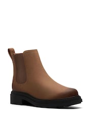 Clarks Brown Standard Fit (D) Orinoco3 Lane Leather Ankle Boots - Image 3 of 6