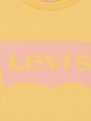 أصفر - تشيرت بشارة Levi's® - صورة 5 من 5