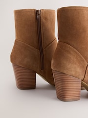 Tan Brown Suede Boots - Image 7 of 9