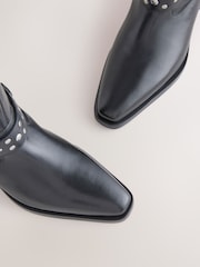 Usnje črne barve - Forever Comfort® Studded Hardware Pull-On Midi Boots - Slika 10 iz 11