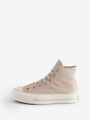 حذاء رياضي مرتفع من الأمام Chuck Taylor All Star من Converse - صورة 2 من 9