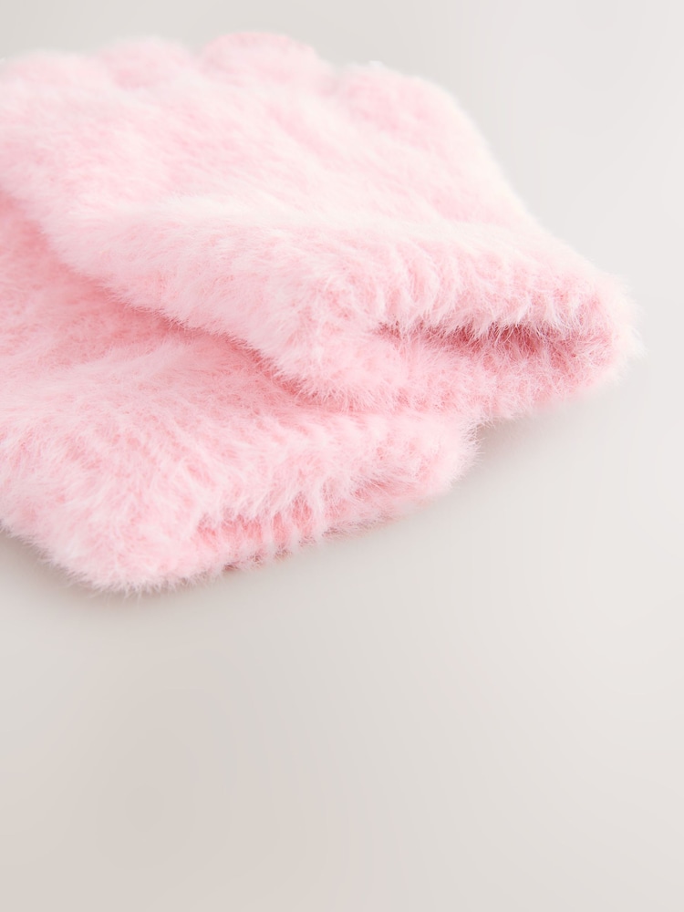 Pink Fluffy Gloves (3-16yrs) - Image 3 of 3