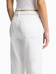 7 For All Mankind Cropped Alexa Soleil White Jeans - Image 4 of 5