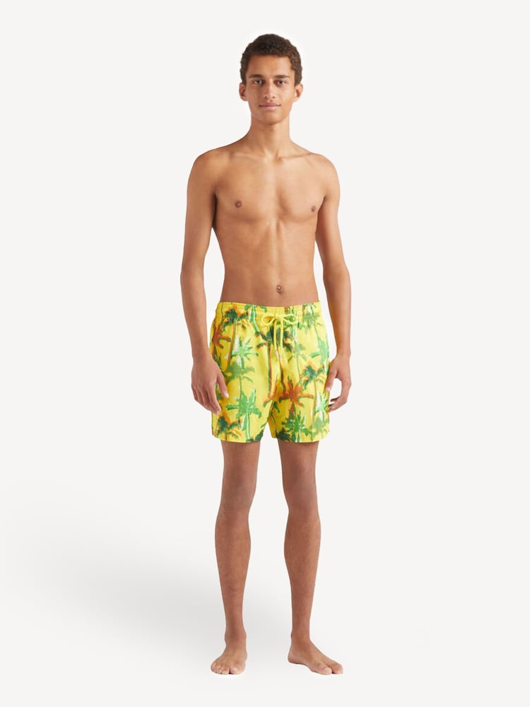 Vilebrequin Yellow Moorise Palms Offset Printed Swim Shorts - Image 1 of 4