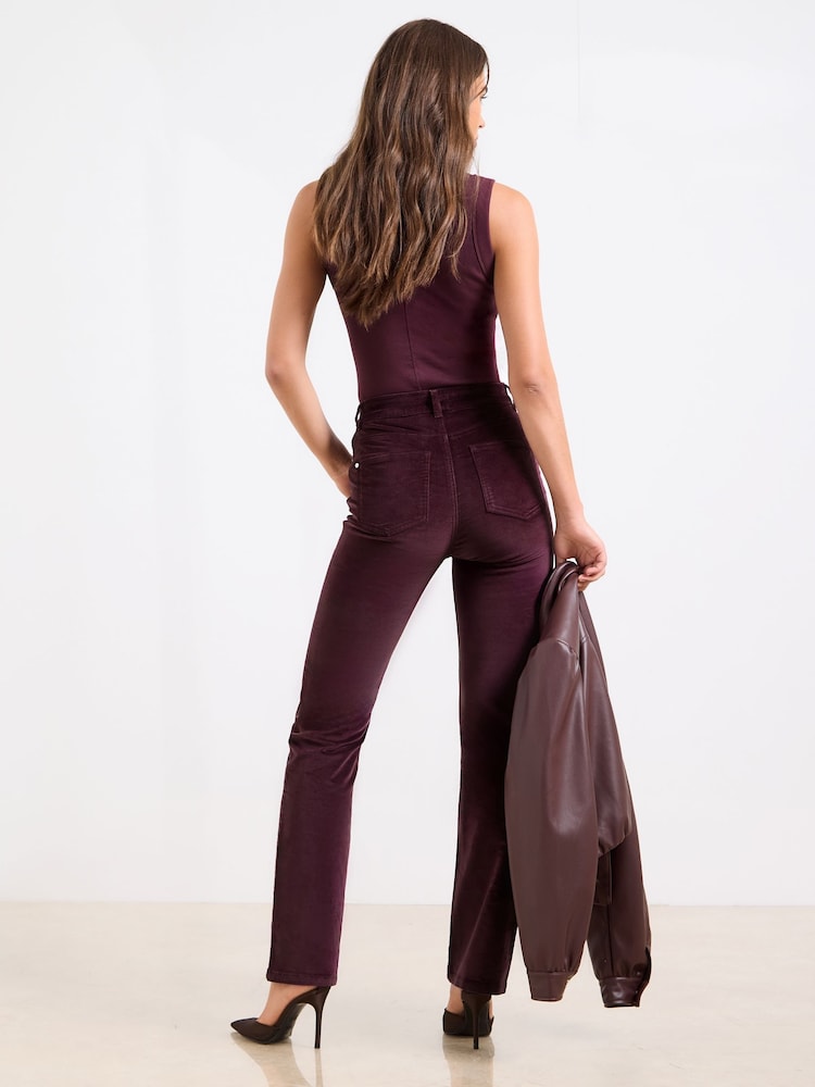 Burgundy Red Velvet - Lipsy Straight-Jeans mit hohem Bund - Bild 4 von 4