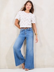 Lipsy White Flutter Sleeve 3D Keyhole Trim T-Shirt - Image 3 of 4