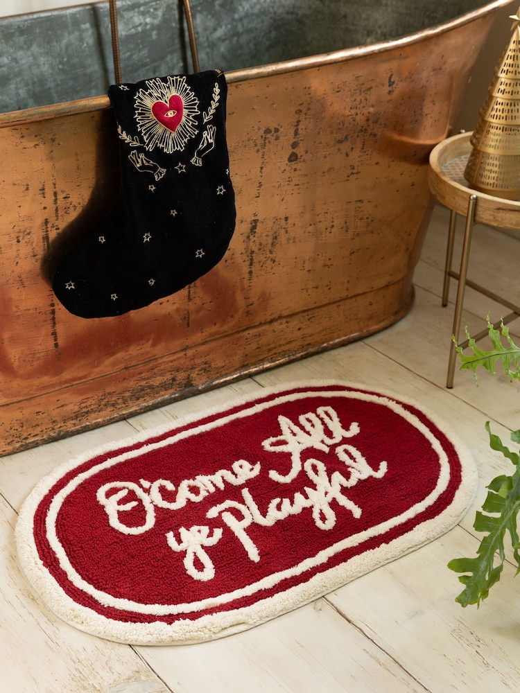 O'Come All Ye Red Playful Christmas Slogan 100% Cotton Bath Mat - Image 1 of 4