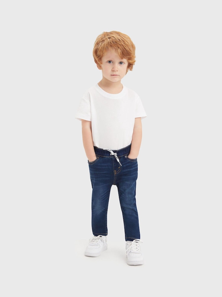 Levi's® Black Skinny Pull On Jeggings - Image 1 of 8
