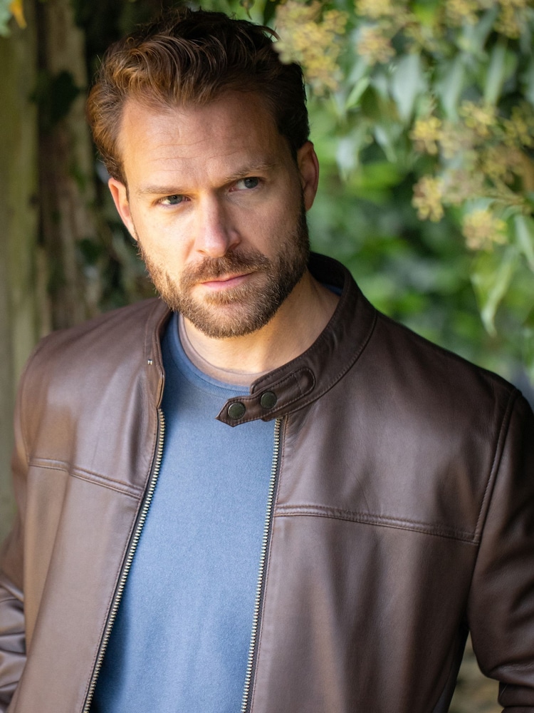 Lakeland Leather Brown Calder Jacket - Image 2 of 5