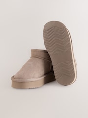 Mink Standard Fit (F) Flatform Mini Warm Lined Water Repellent Suede Pull-On Boots - Image 3 of 5