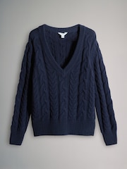 O conjunto 2 Pacote de jumpers de malha trançada com decote em V - Imagem 2 de 5