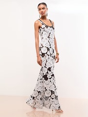 Vestido longo bordado Lipsy Premium 3D Rose - Imagem 3 de 4