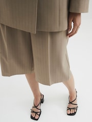 أسود - River Island Strappy Block Heel Sandals - صورة 1 من 6