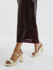 ذهبي - River Island Sling Back Platform Sandals - صورة 6 من 6