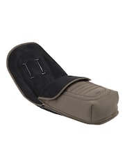 Oyster 9 Piece Mink Gravity Bundle With Capsule Car Seat - Image 6 of 6