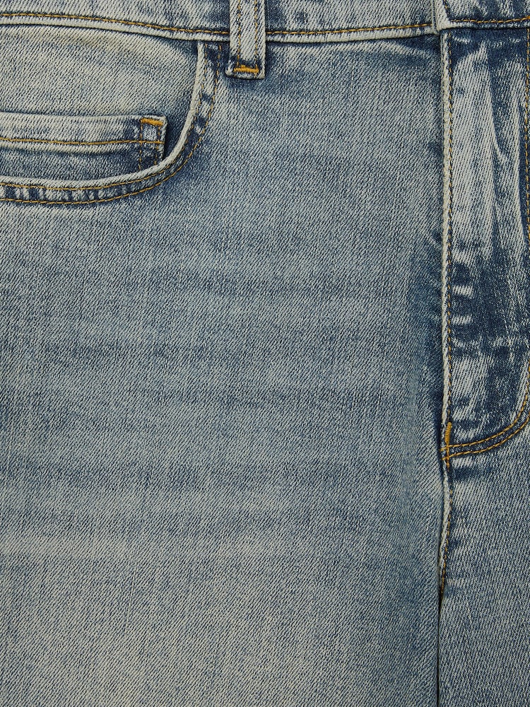 Reiss Light Blue Mahni Barrel-Leg Dart Jeans - Image 6 of 6