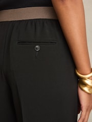 Reiss Black Wilde Wide-Leg Elasticated-Waist Trousers - Image 4 of 7