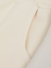 Reiss Buttermilk Cream Jodie Modal-Blend Jersey Shorts - Image 6 of 6
