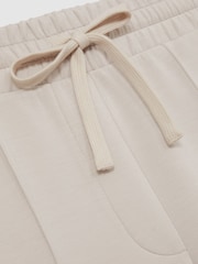 Песочный - Reiss Freya широкие спортивные брюки с затягивающимся шнурком - Изображение 5 из 5