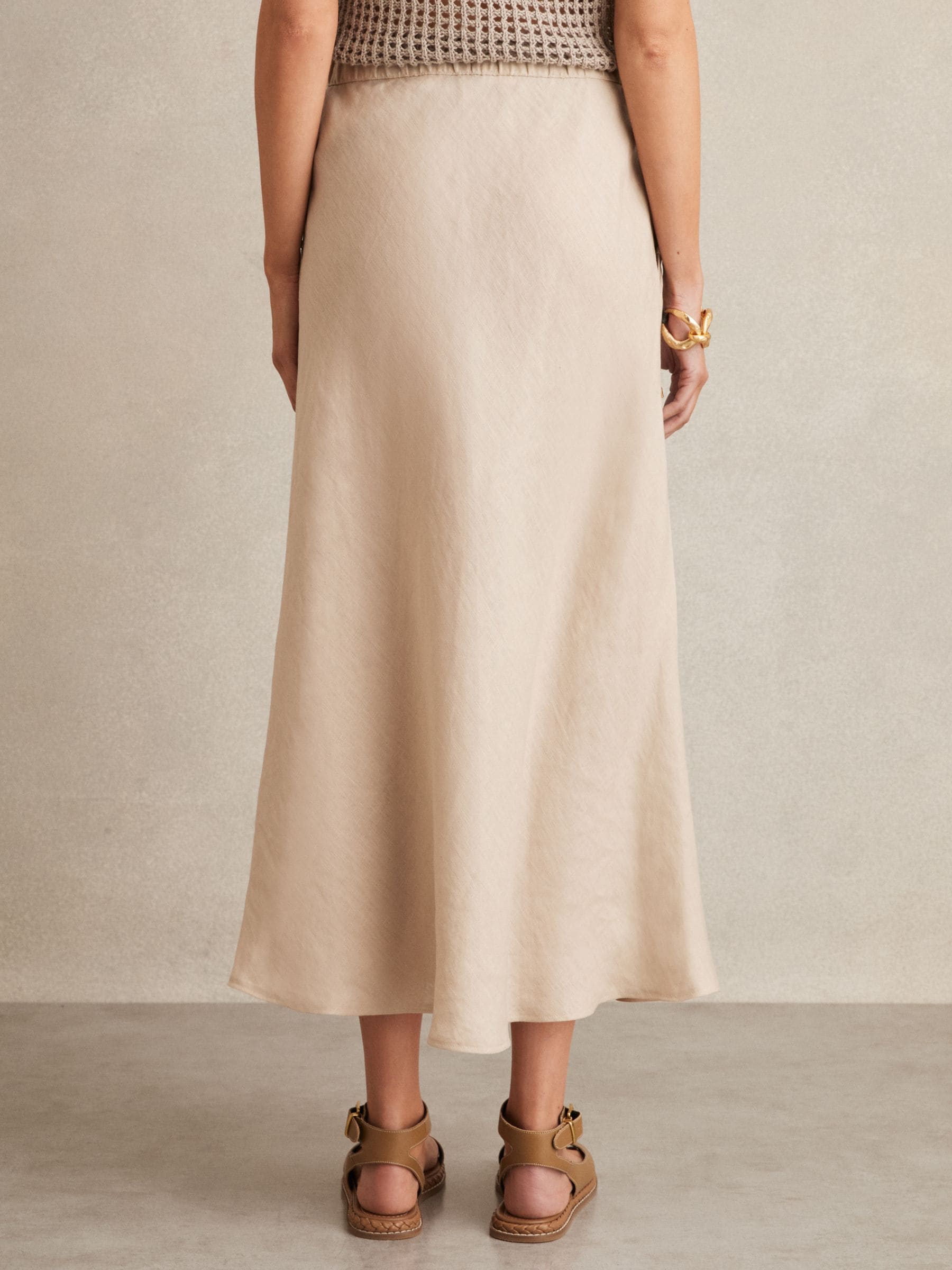 【海外限定】REISSスカート☆Roxi Slip Midi Skirt in Black Reiss Slip Midi Skirt in Black | REISS