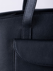 Lakeland Leather Black Temple Tote Bag - Image 4 of 6